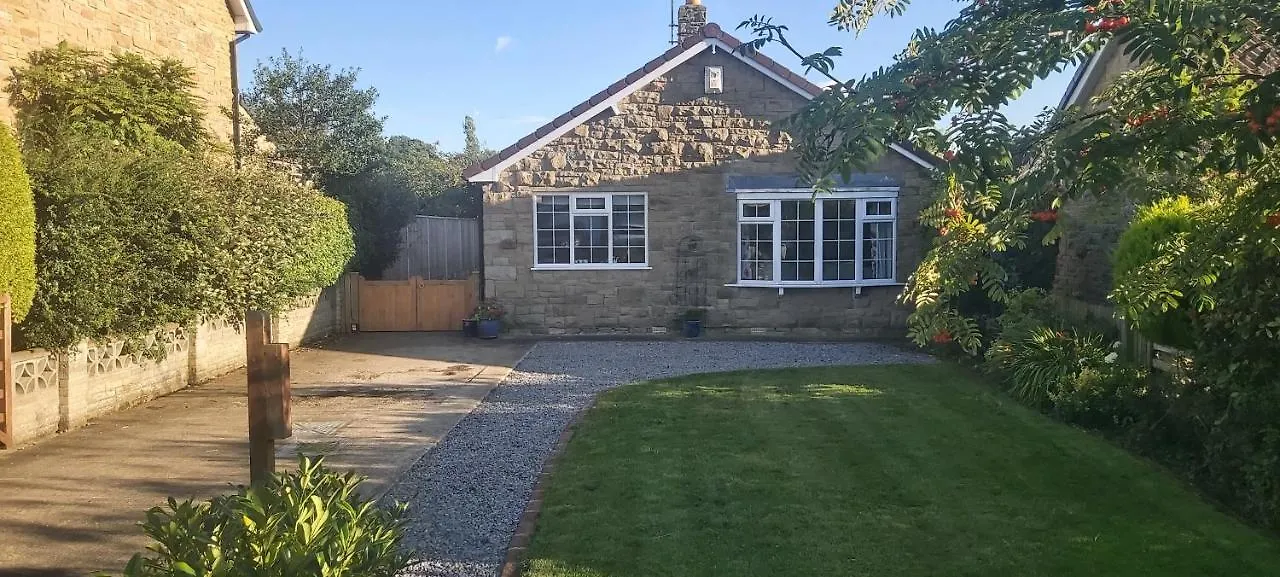 Willow Cottage Northallerton, 1 Bedroom, Cosy Stopover, Dogs Free Thornton-le-Beans